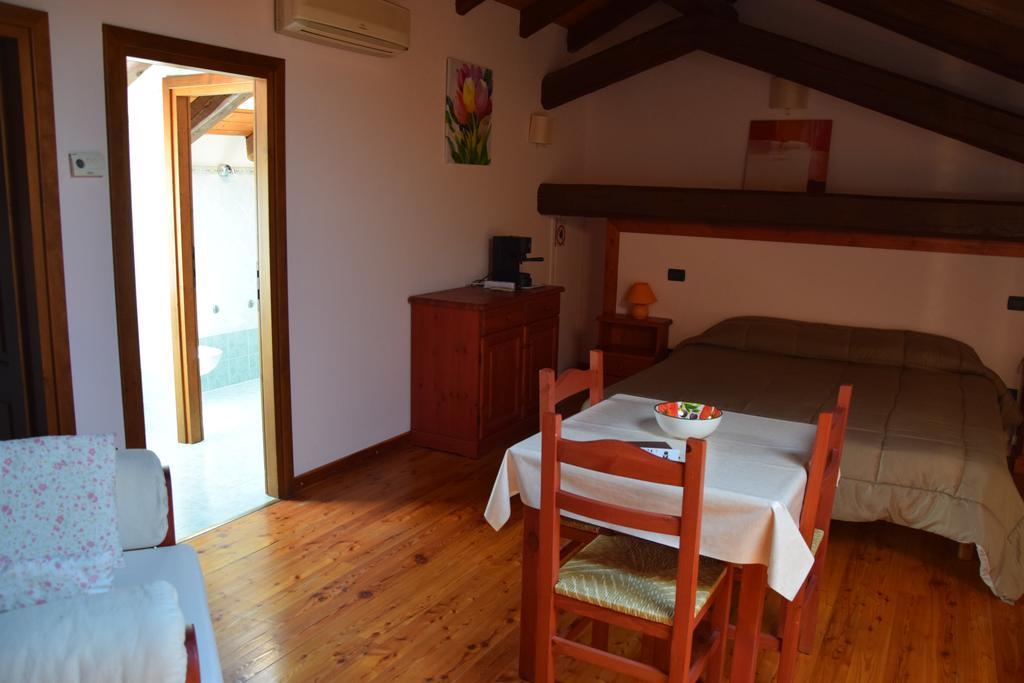 Agriturismo Domus Rustica Cormòns Habitación foto